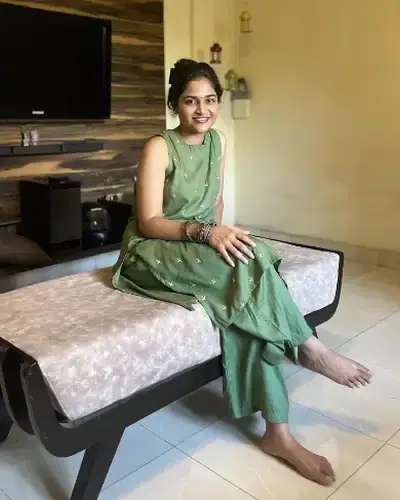 Mekliganj Call Girls